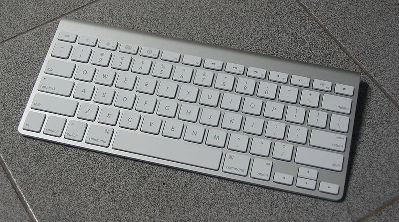 Apple Wireless Keyboard with Scissor-Switch/Chiclet Keys